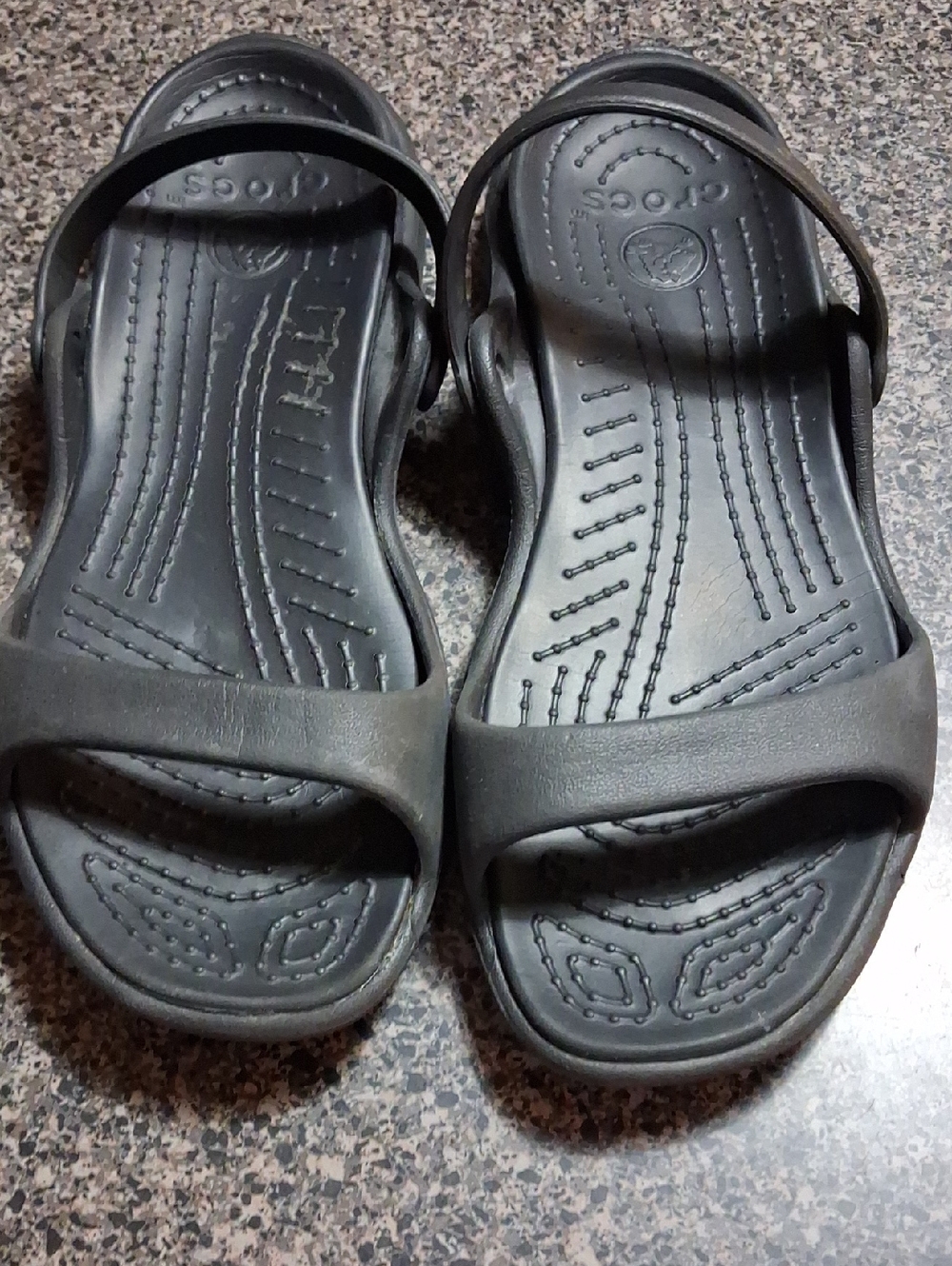 CROCS Black Open-Toe Comfort Sandals Sz 11